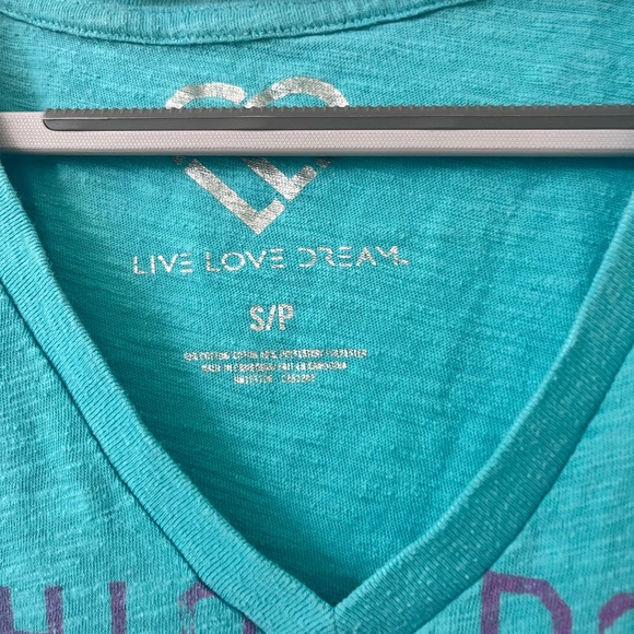 Live Love Dream Aeropostale DO ALL THINGS WITH LOVE Graphic Print V-Neck Shirt S - Picture 6 of 13
